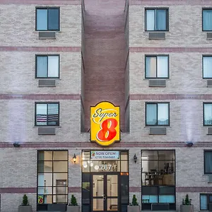 *** Hotel Super 8 By Wyndham Brooklyn / Park Slope United States